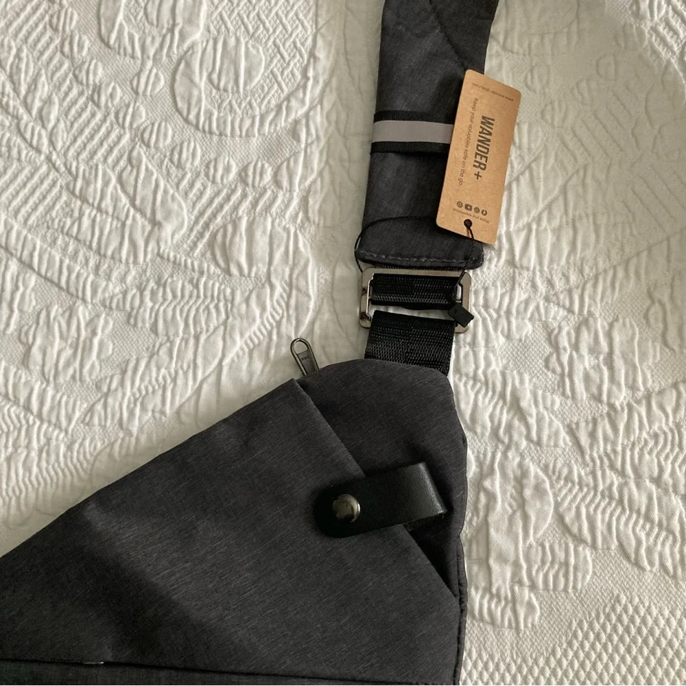 Wander Dark Gray Crossbody Bag - Picture 2 of 11